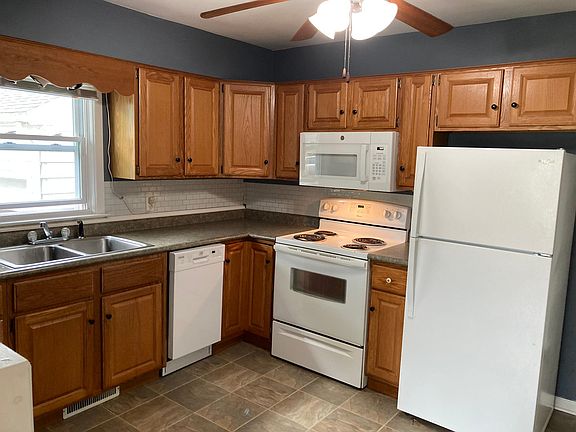 Updated kitchen with updated appliances all less than 3 years old.