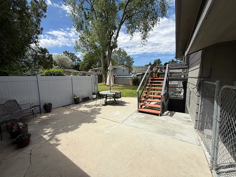3235 W Malad St — Photo 12