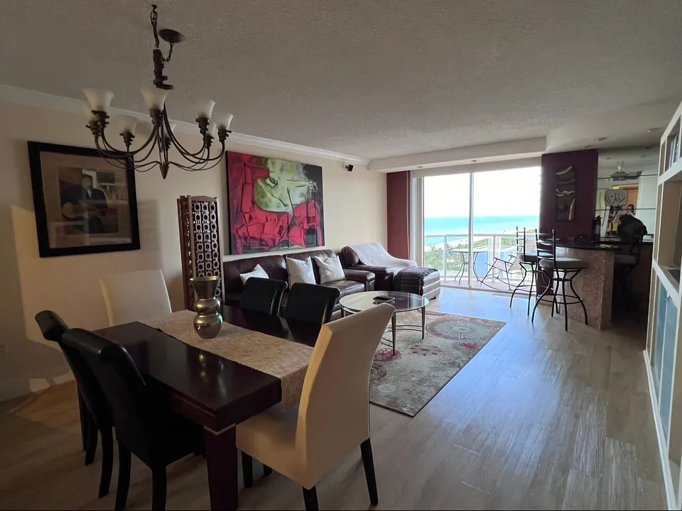 8855 Collins Ave #10H