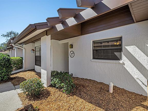 3rd image of 3415 Lori Ln