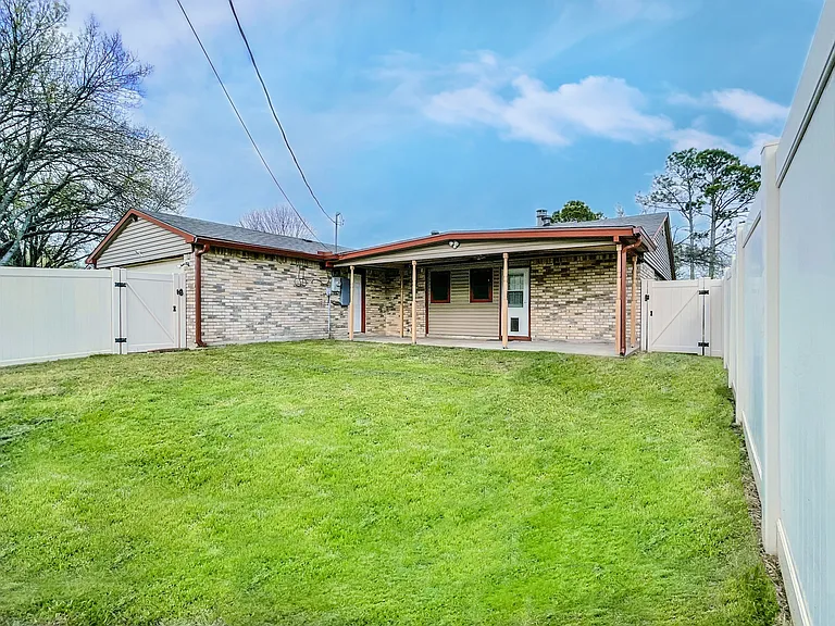 7450 Emory Oak Ln — Photo 14