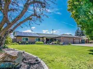 6408 Patton Way, Bakersfield, CA 93308