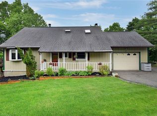 12 Randy Ln, Pleasantville, NY 10570