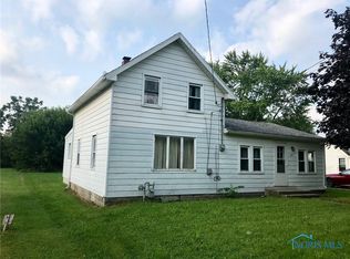 645 Main St, Clay Center, OH 43408