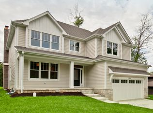 3828 Venard Rd, Downers Grove, IL 60515