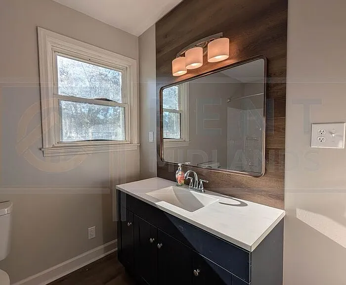 2307 Vine St — Photo 19