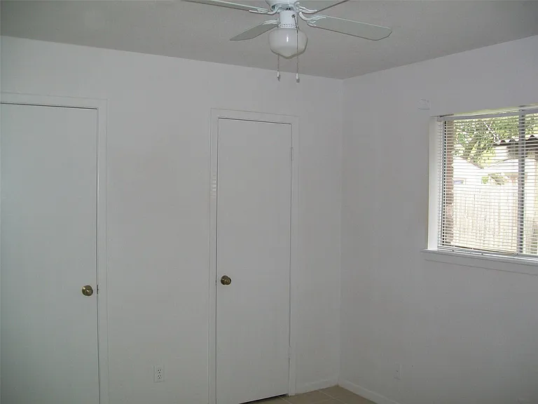 2526 Valley Forest Dr — Photo 7