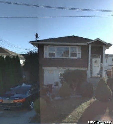 1st image of 1277 Russell St Floor 2