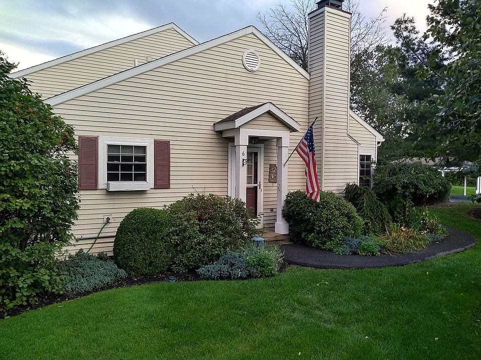 1st image of 6 Outlook Ct