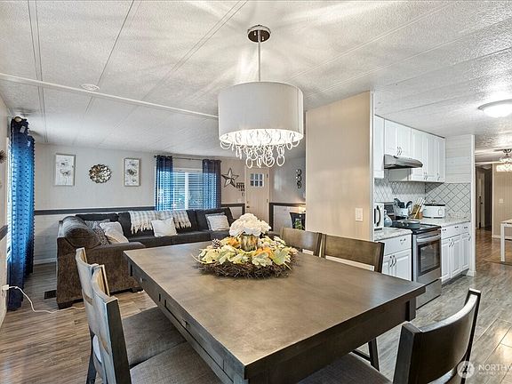 4th image of 2600 E Division Street #91