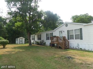 73 Patuxent Mobile Ests, Lothian, MD 20711