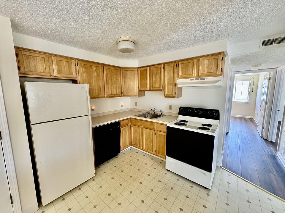 4444 Abbott Rd Orchard Park NY Zillow