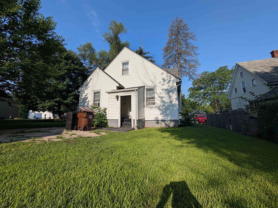 2nd image of 311 N Johnston Ave