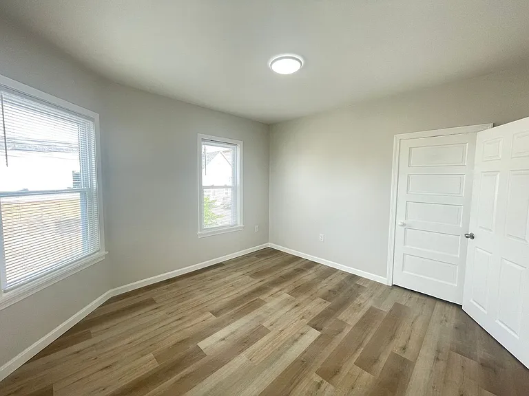 551 Somerville St #3 — Photo 19