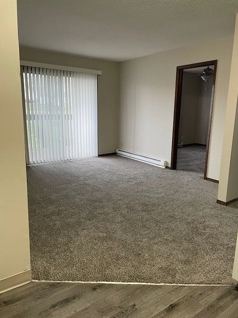 1114-1124 Vine Street — Photo 3
