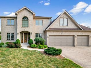 119 E Berkshire Ave, Lombard, IL