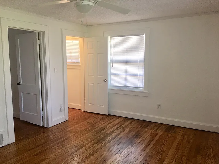 4921 Paseo Blvd — Photo 17