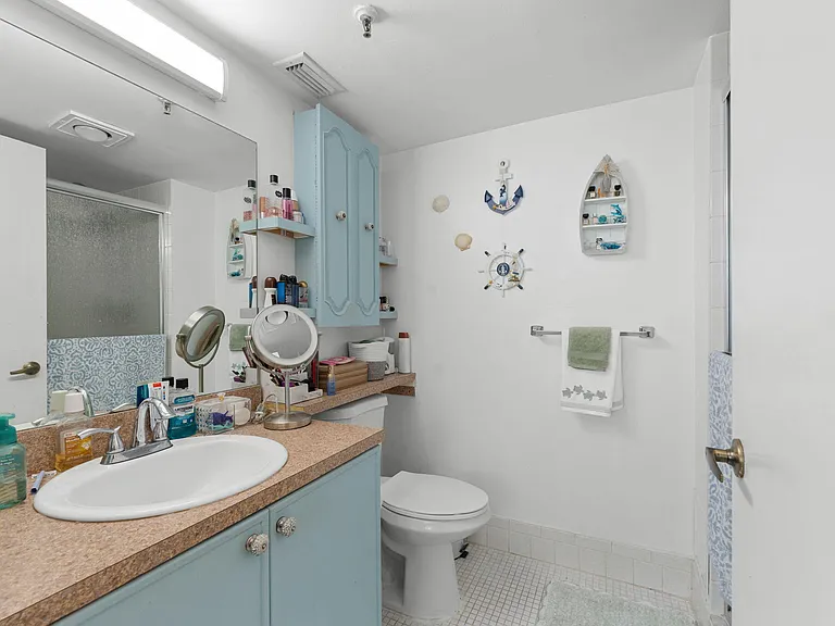 14527 Bonaire Blvd #109 — Photo 9