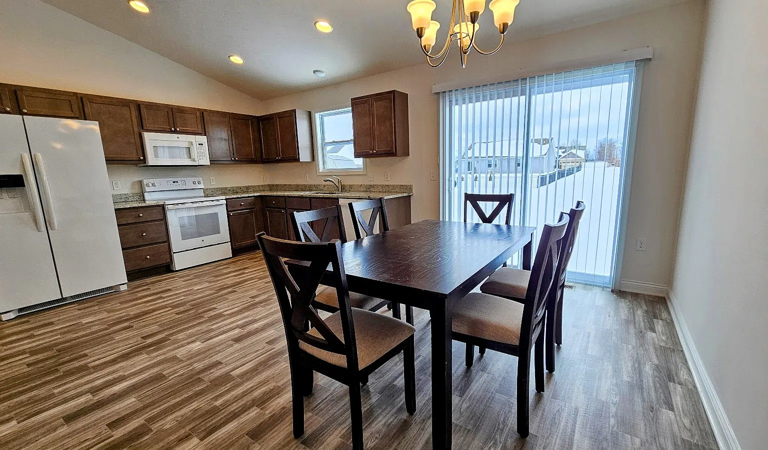 165 Zachary Drive - 1 — Photo 4