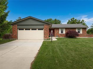 9905 Shawnee Trl, Dayton, OH 45458