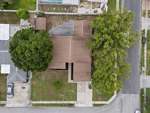 2nd image of 5653 Lima Dr