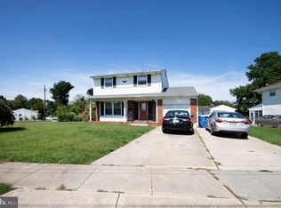 16 Sherwood Ln, Glassboro, NJ 08028