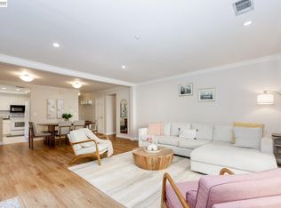 2627 Oak Rd APT A, Walnut Creek, CA 94597