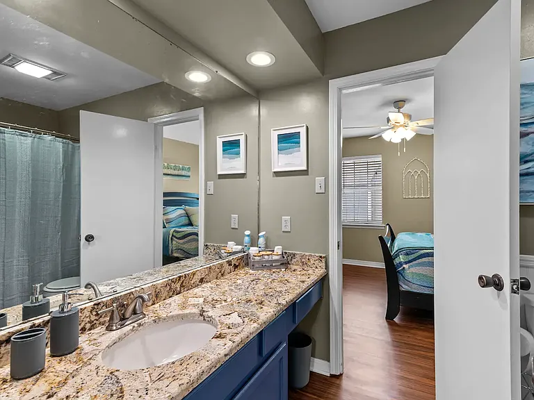10307 Loma Vista Dr — Photo 2