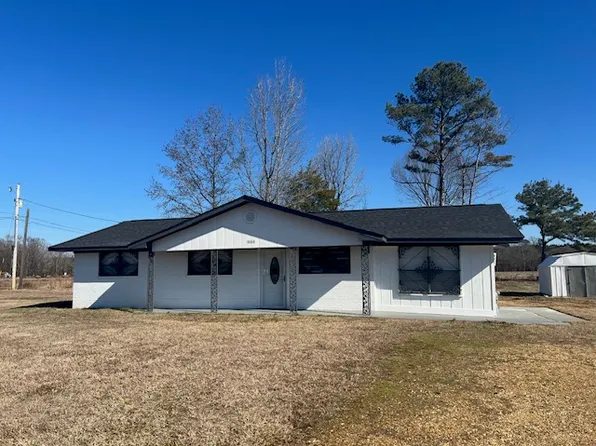 1860 Cal Steens Rd, Caledonia, MS 39740