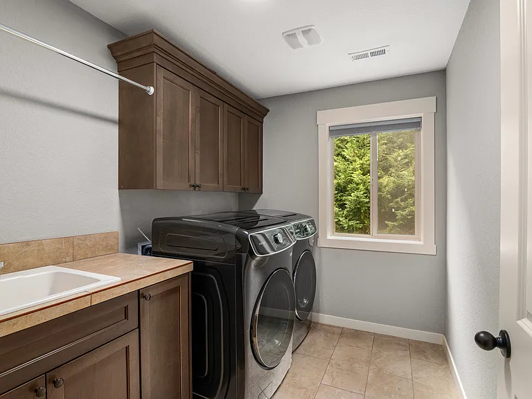651 W U St — Photo 14