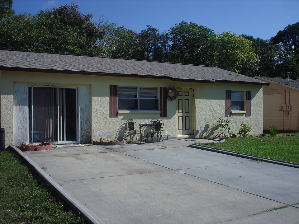 1st image of 15716 Sea Pines Dr