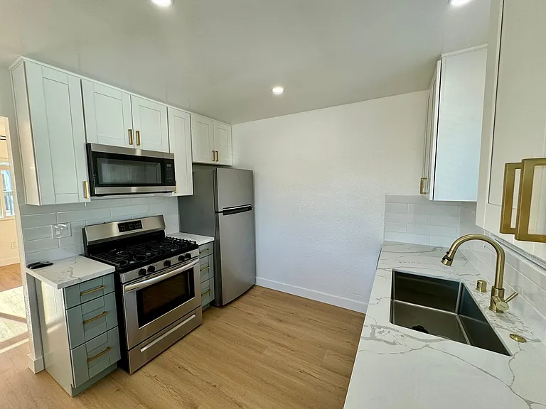 173 Brightwood Ave #D — Photo 5