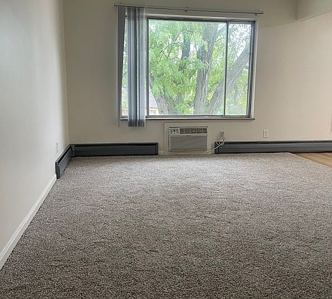 5th image of 921 Coolidge Rd #12
