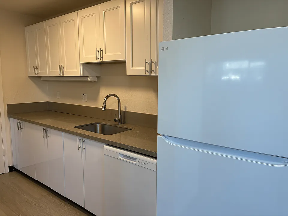Pacific Village Apartments
