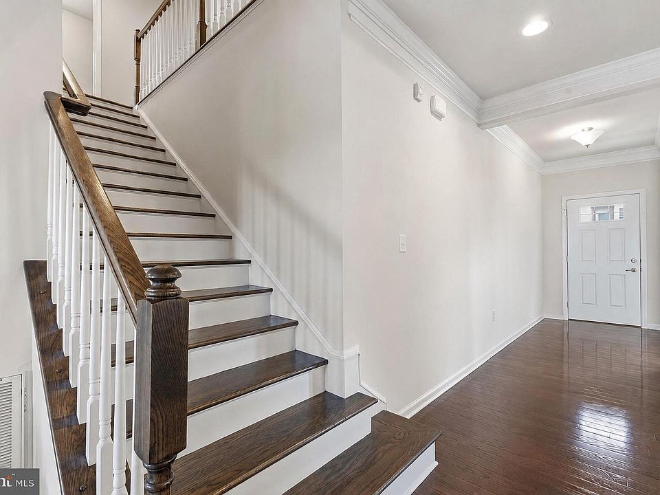 1st image of 1623 Fowler Ridge Ct