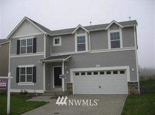 8305 209th Avenue Ct E, Sumner, WA