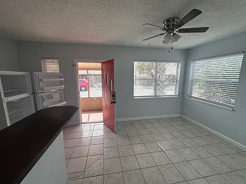 221 Condict Dr Photo 1
