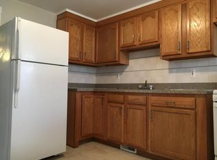 51 Thames Ave #UP, Bedford, OH