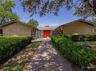 2506 Bon Aire Ave, Victoria, TX 77901