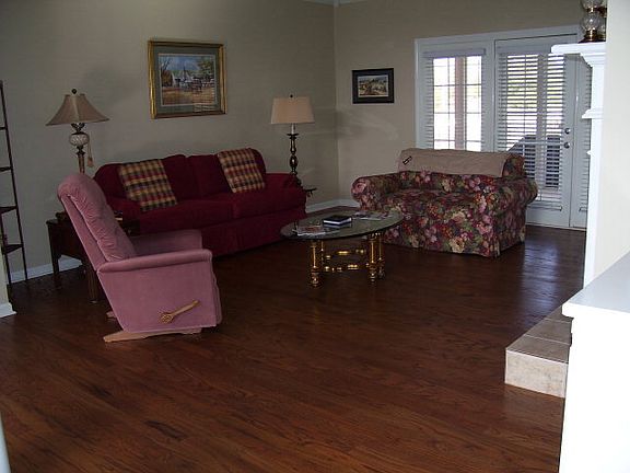 4th image of 324 Kirkwood Dr