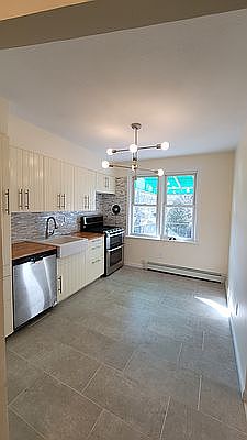 3rd image of 170-18 Lithonia Ave #2F