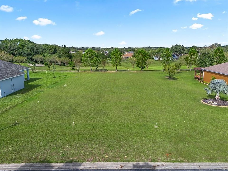 1st image of 533 Dowling Cir #18
