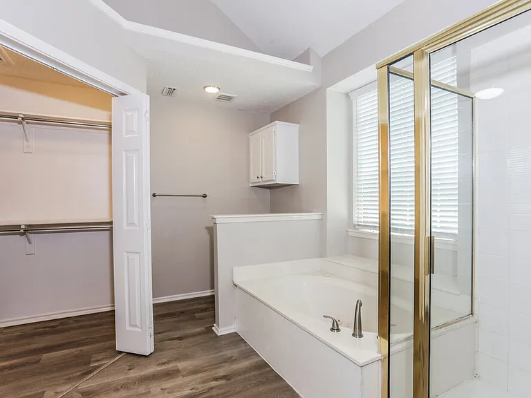 922 Golden Grove Dr — Photo 12