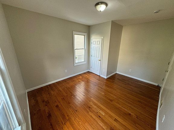 3rd image of 930 S 20th St #1A