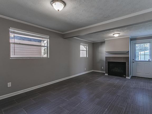 3rd image of 6205 Autlan Dr