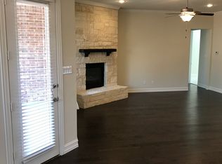 8017 Shadow Wood Dr, North Richland Hills, TX 76182