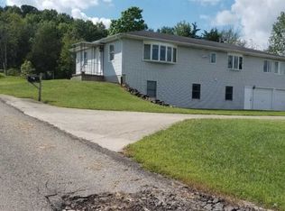 38 Malcolm Rd, Peebles, OH 45660