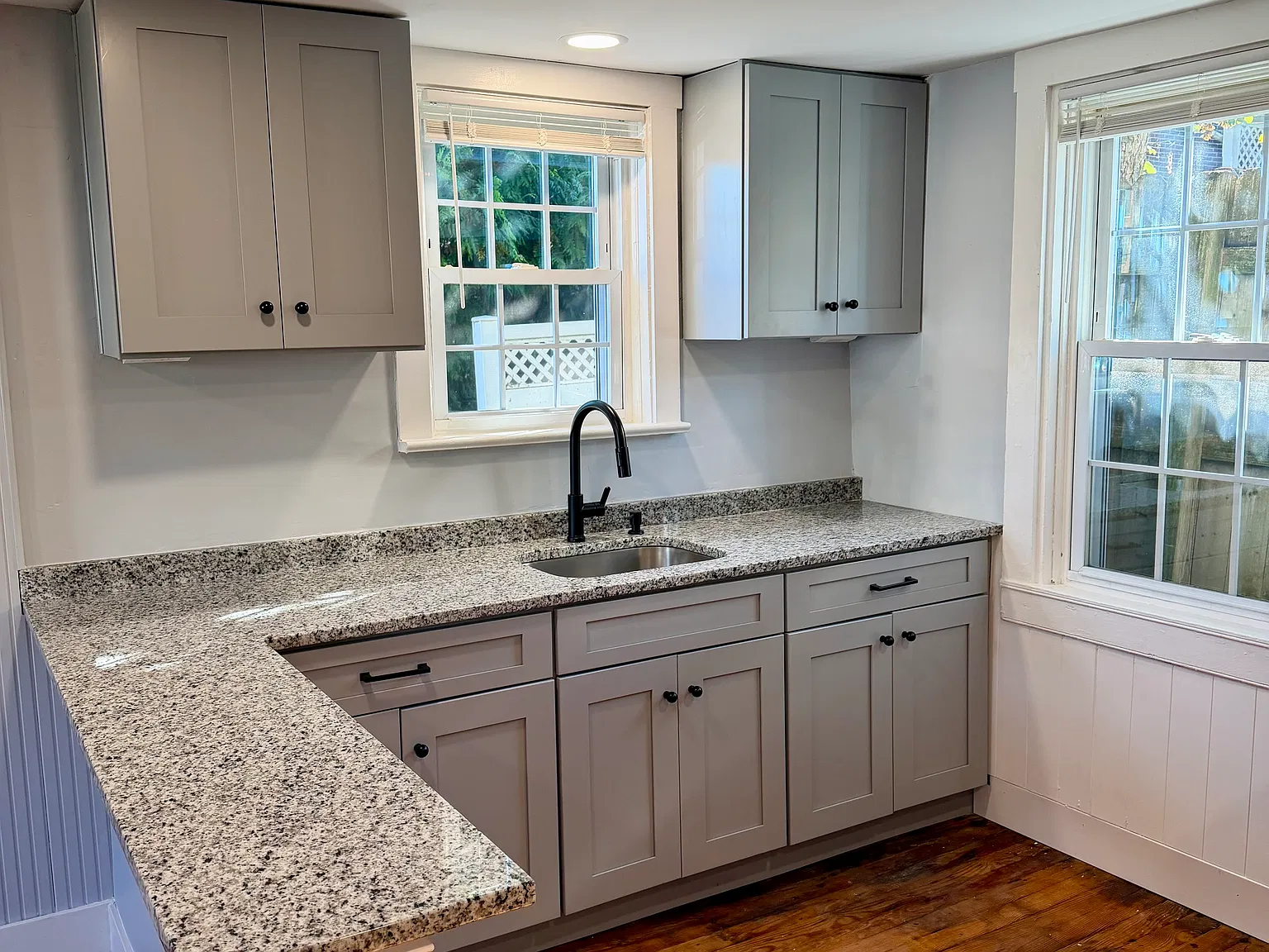 1 bed, $1,200 — Photo 4