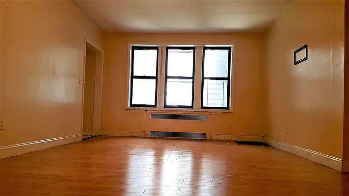 Rented by BRICK & GALO REALTY CORP | media 10