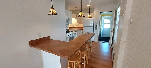 10 Ocean Ave Photo 1
